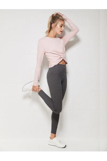 Legging with slimming waistband