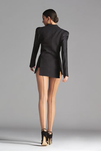 Back seam tights
